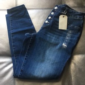 High Rise Button Closure Ankle Jean - Short Length